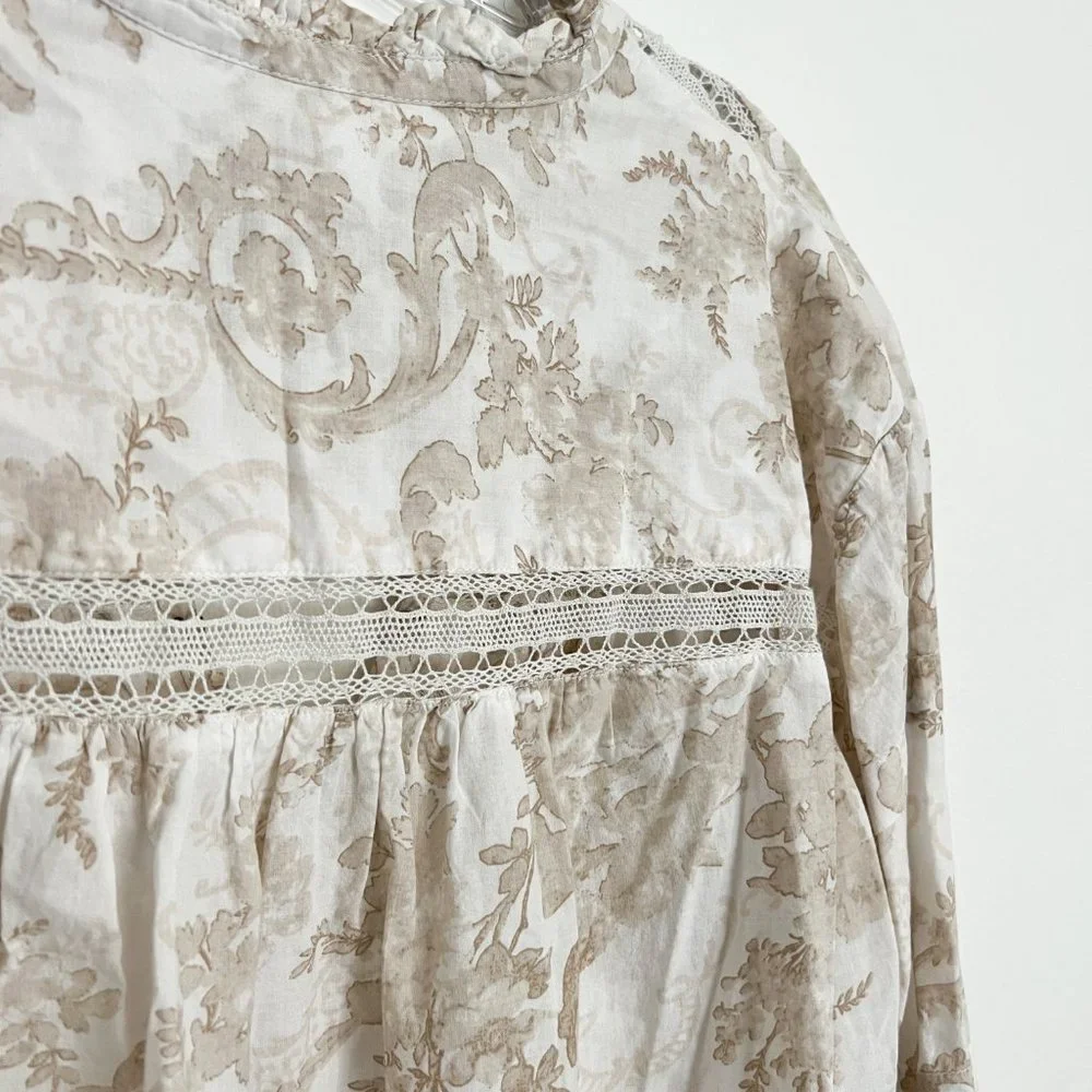 Elegant Cream Paisley Blouse - Picture 12 of 12